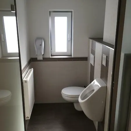 Kirerhaus Fuegen